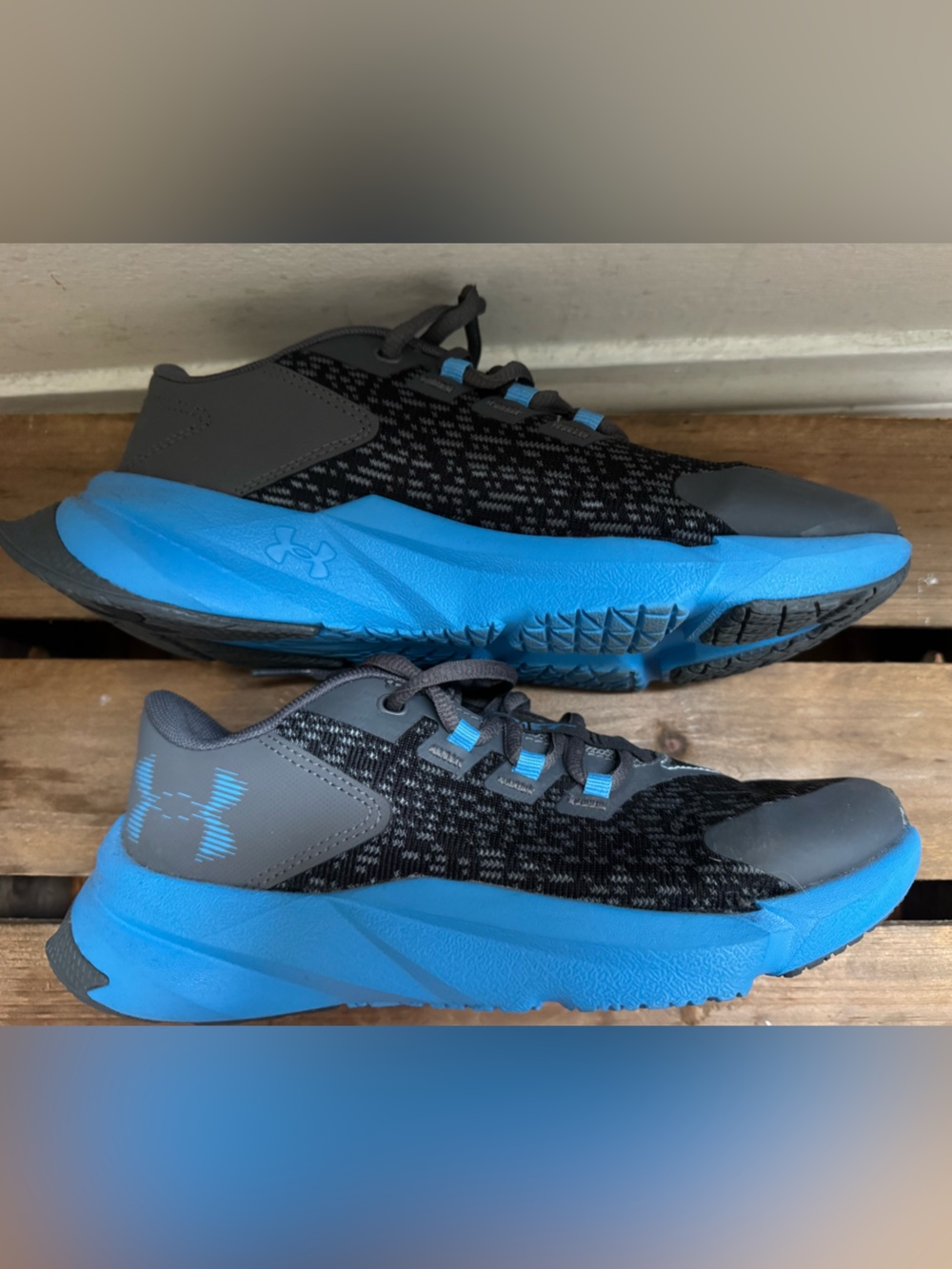 Under Armour Scramjet Running Shoes Youth 5.5Y Black Blue Athletic Sneakers - Picture 5 of 6
